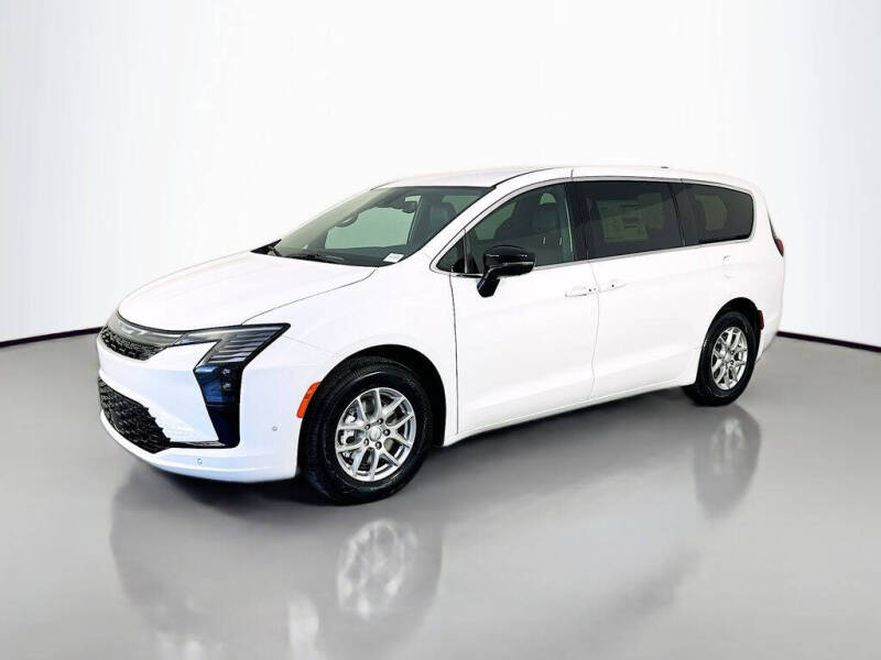 2027 Chrysler Pacifica Select