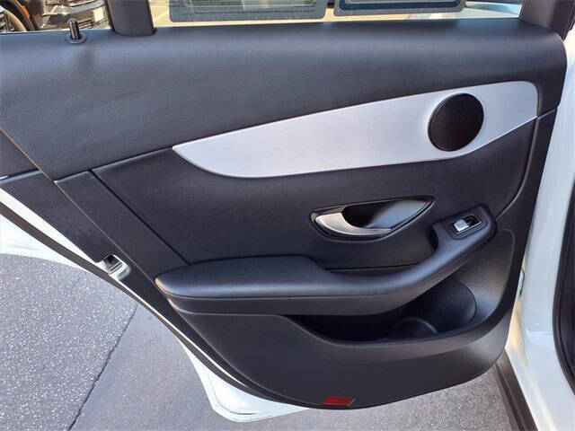 2021 Mercedes-Benz GLC GLC 300