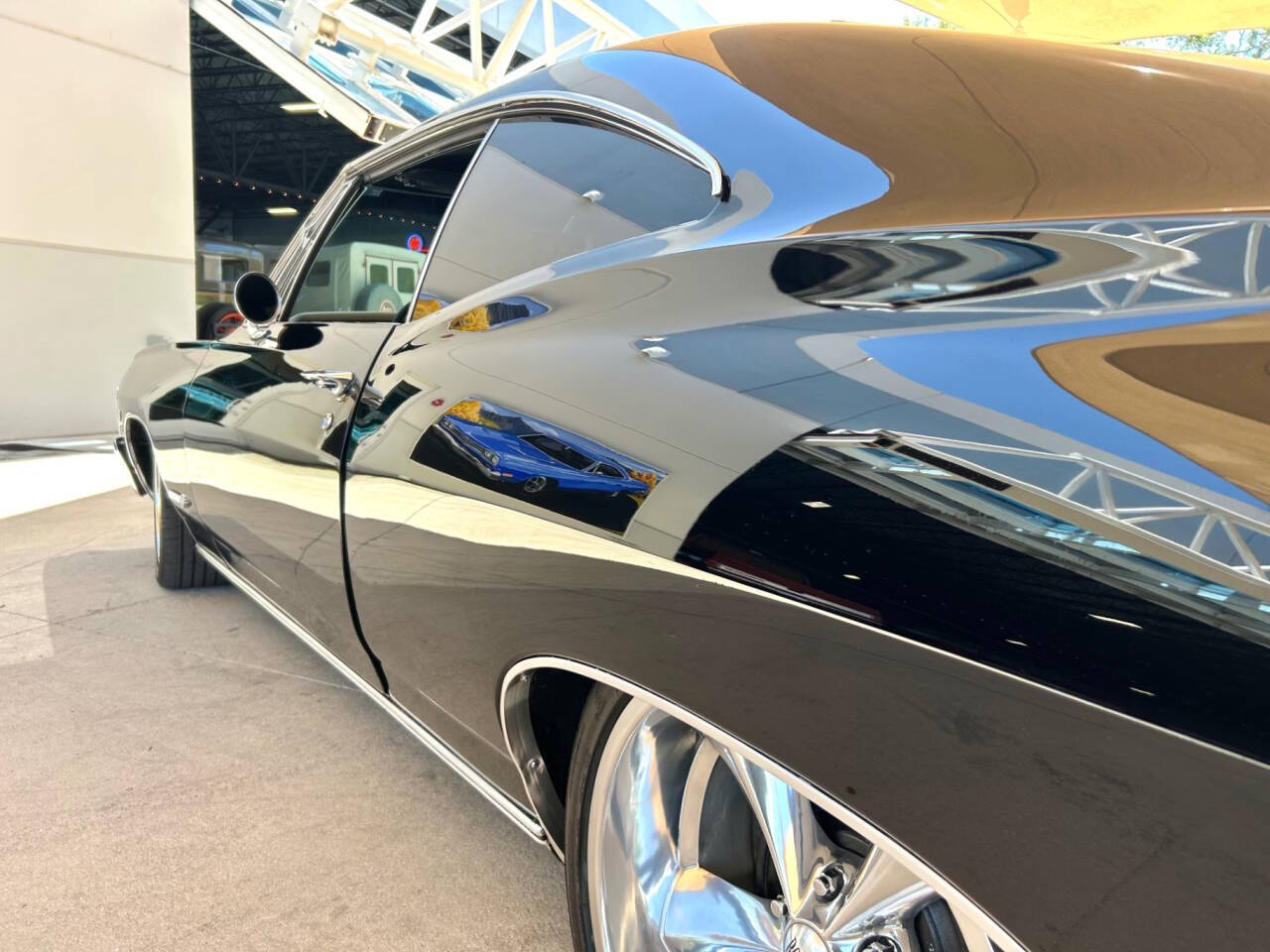 1967 Chevrolet Impala 12