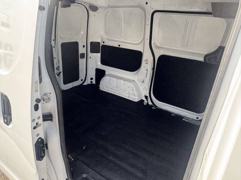 2015 Nissan NV200 SV