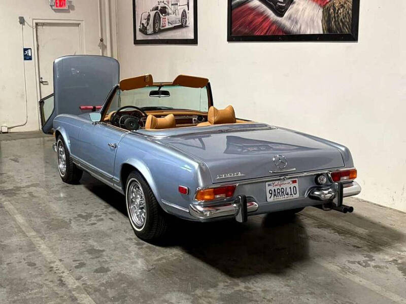 1970 Mercedes-Benz 280-Class