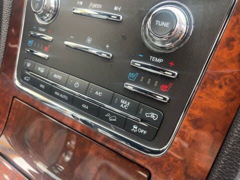 2017 Lincoln Navigator L Select