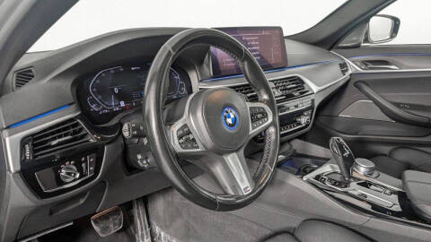 2022 BMW 5 Series 530e