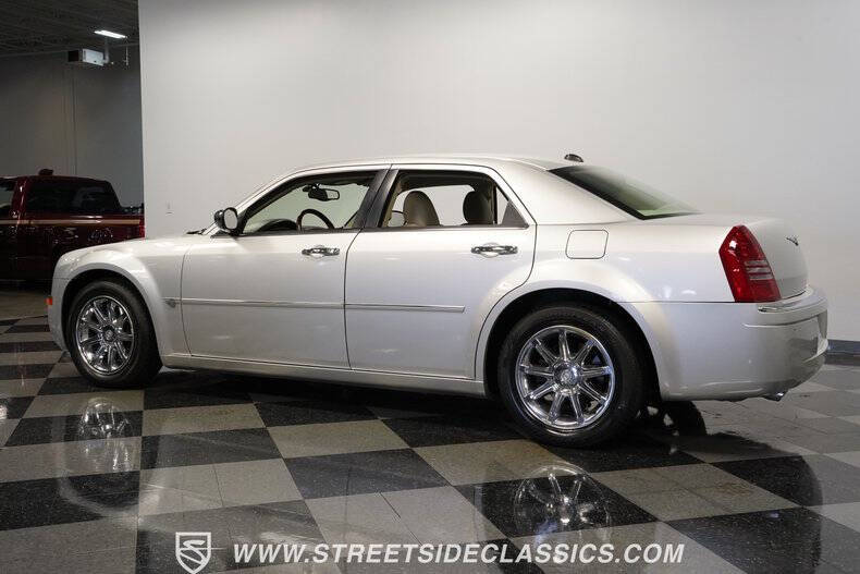 2005 Chrysler 300 C
