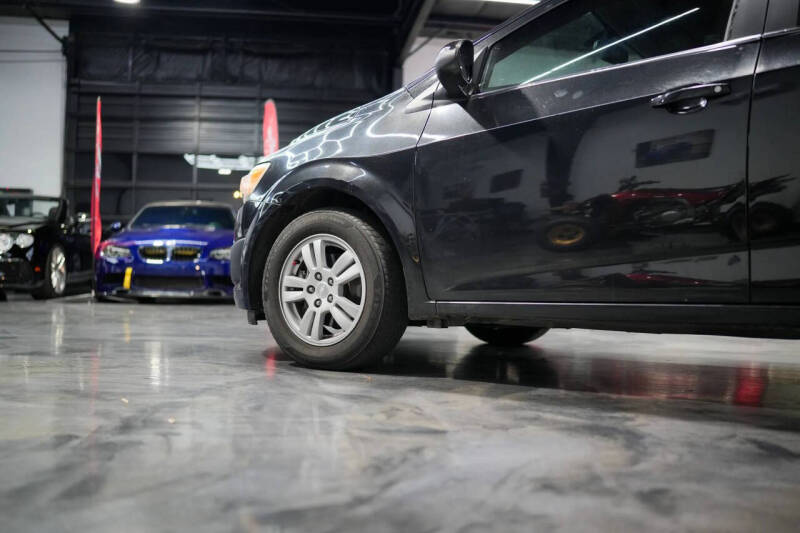 2014 Chevrolet Sonic LT Auto