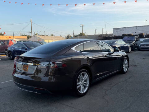 2013 Tesla Model S