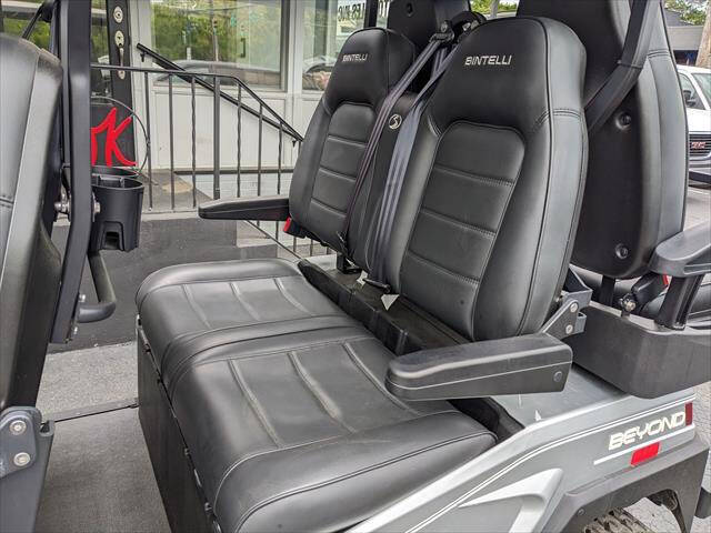 2025 Bintelli BEYOND 6-SEATER LIFTED