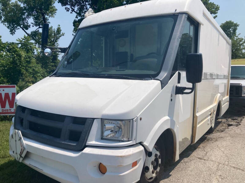 2013 Isuzu NPR for sale at Dynamite Deals LLC in Arnold MO