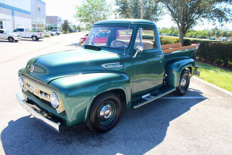 1953 Ford F-100