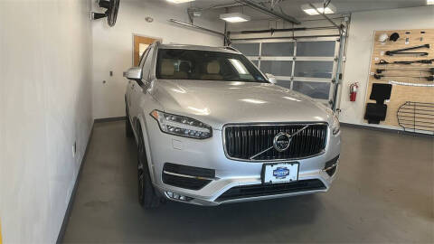 2019 Volvo XC90 T6 Momentum