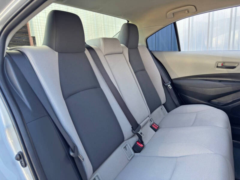 2022 Toyota Corolla LE