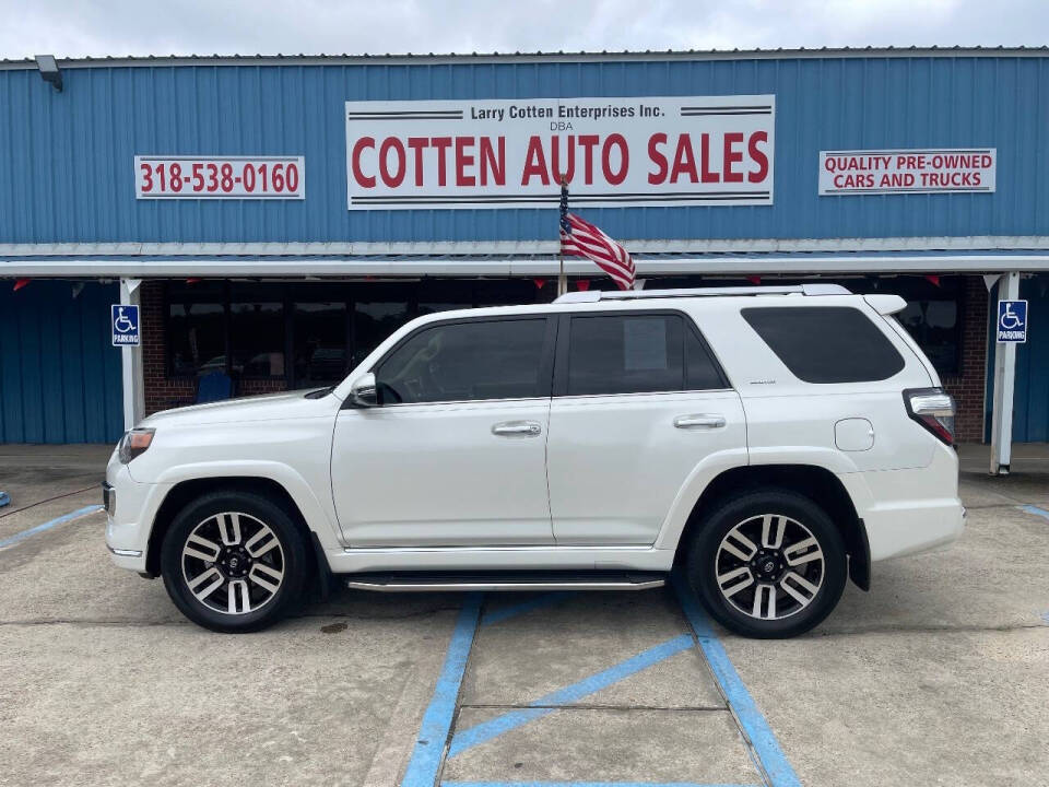 2017 Toyota 4Runner Limited's photo