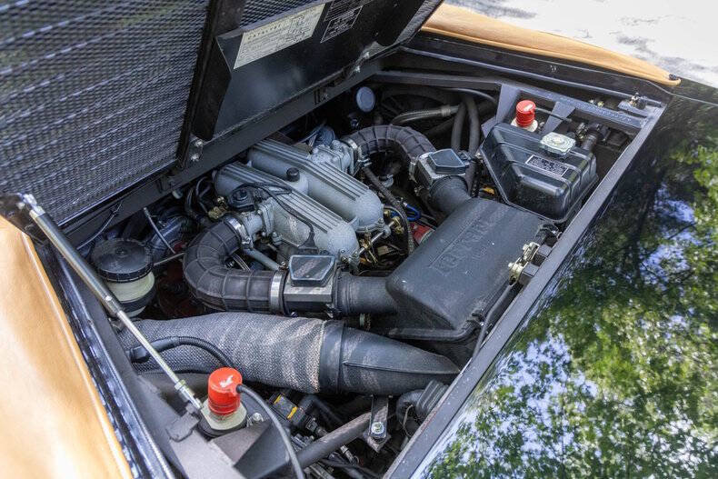 1989 Ferrari Mondial T