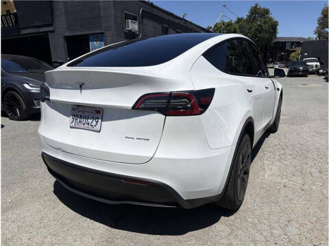 2025 Tesla Model Y Long Range