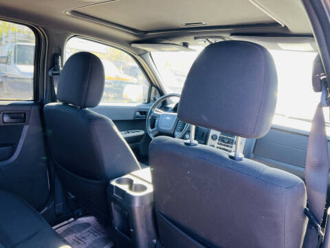 2009 Ford Escape XLT