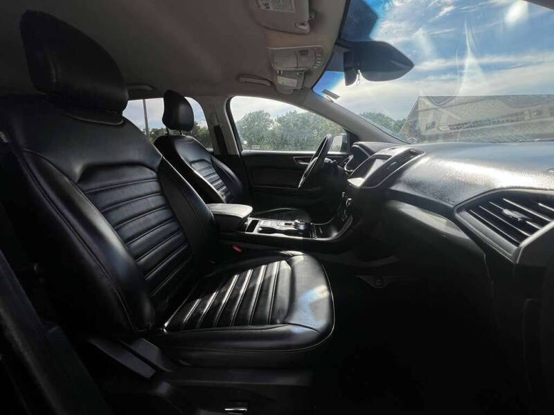 2019 Ford Edge SEL