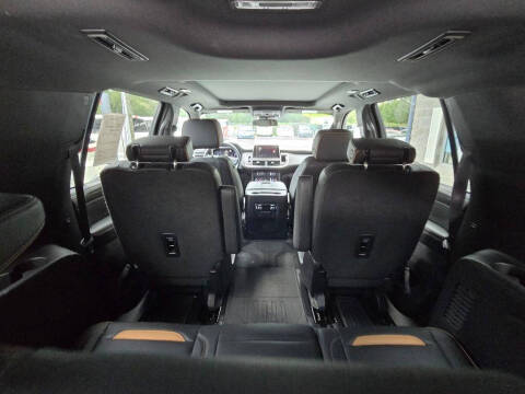 2023 GMC Yukon XL AT4