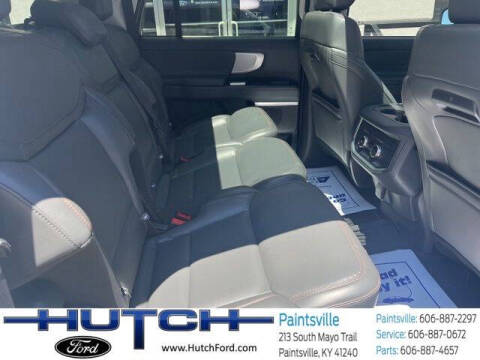2025 Ford Expedition MAX Active