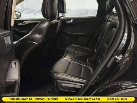 2020 Ford Escape SEL