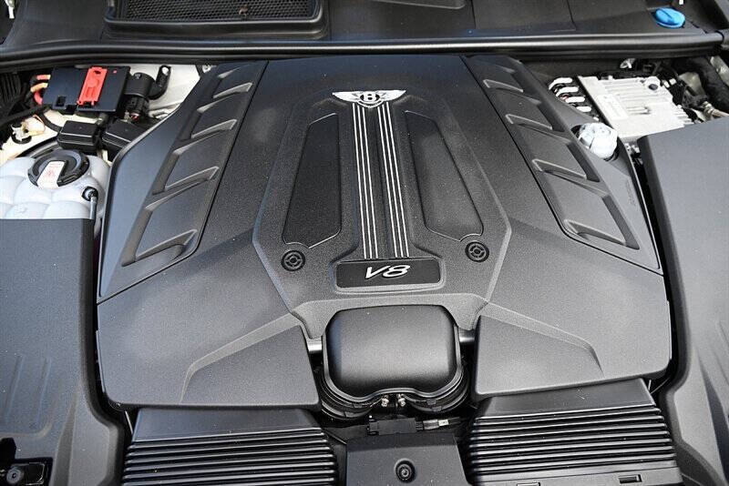 2019 Bentley Bentayga 34