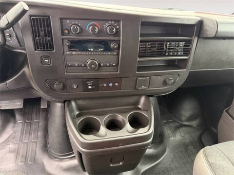 2024 Chevrolet Express 2500