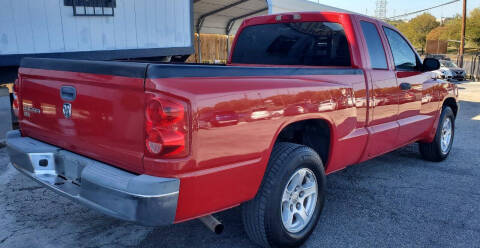 2005 Dodge Dakota SLT