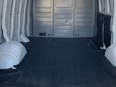 2021 Chevrolet Express 2500