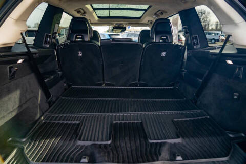 2022 Volvo XC90 T6 Inscription 7-Passenger