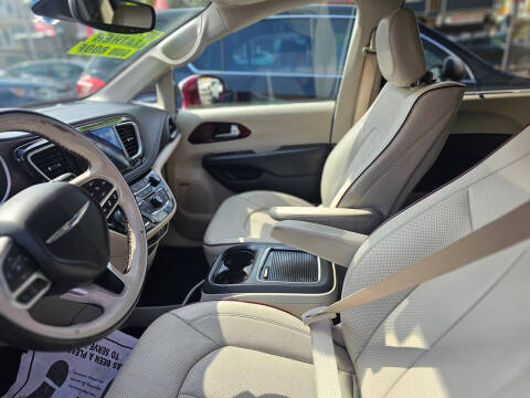 2017 Chrysler Pacifica Limited