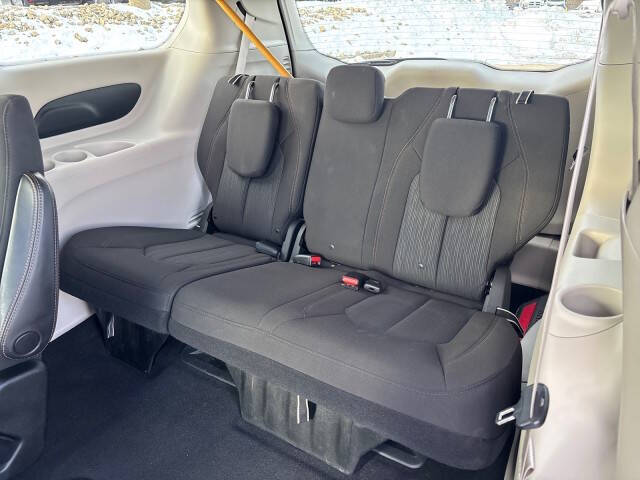 2020 Chrysler Pacifica Touring