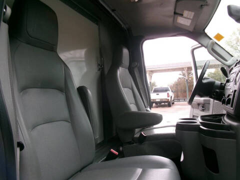 2017 Ford E-Series E-350 SD