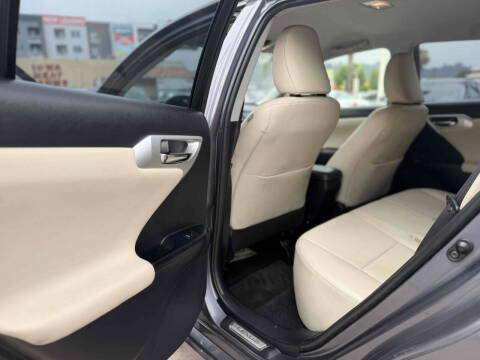 2012 Lexus CT 200h