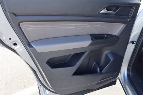 2023 Volkswagen Atlas V6 SE