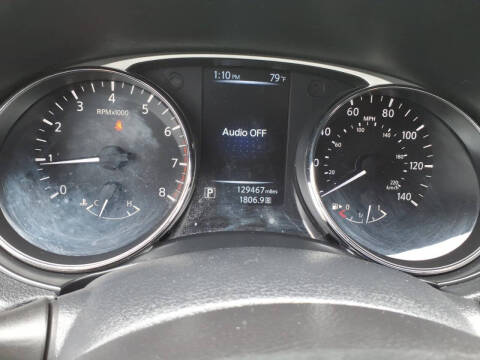 2015 Nissan Rogue SV