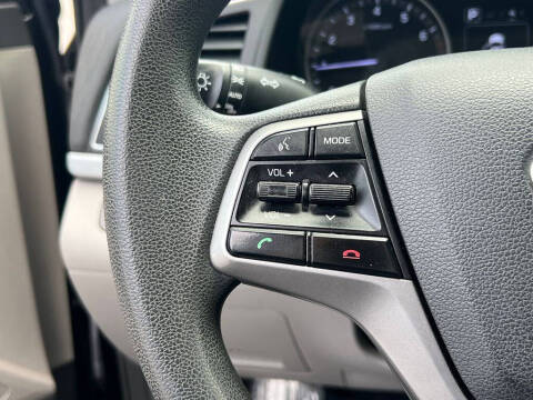 2018 Hyundai Elantra