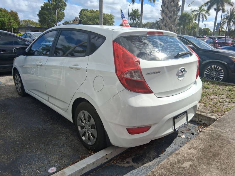 2015 Hyundai Accent GS