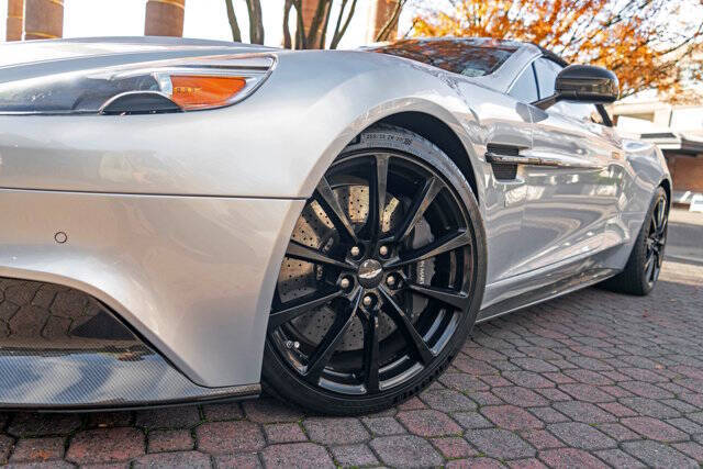 2016 Aston Martin Vanquish 52