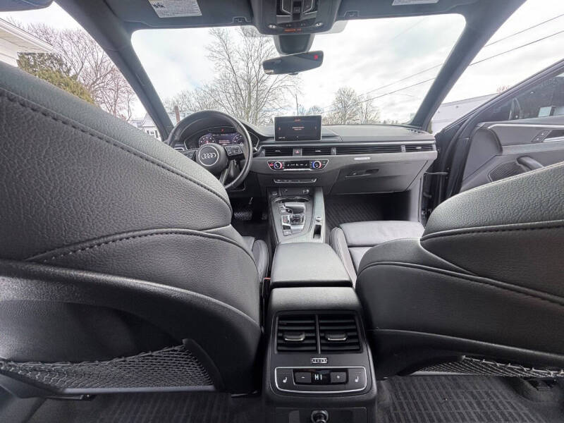 2018 Audi A4 2.0T quattro Premium Plus