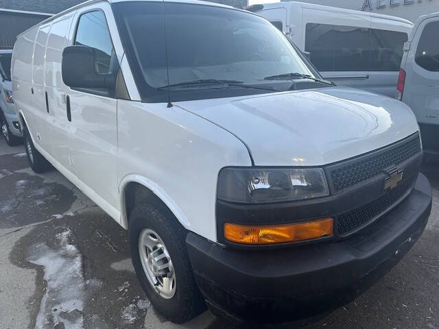 2019 Chevrolet Express 2500