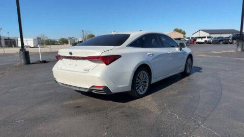 2021 Toyota Avalon Hybrid Limited