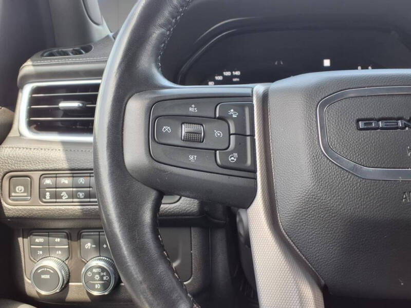 2023 GMC Yukon XL Denali