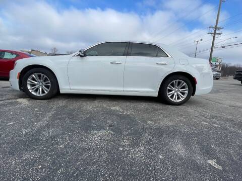 2017 Chrysler 300 for sale at Lightning Auto Sales in Springfield IL