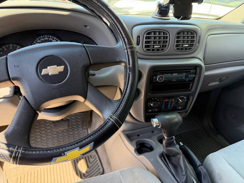 2008 Chevrolet TrailBlazer LS Fleet2