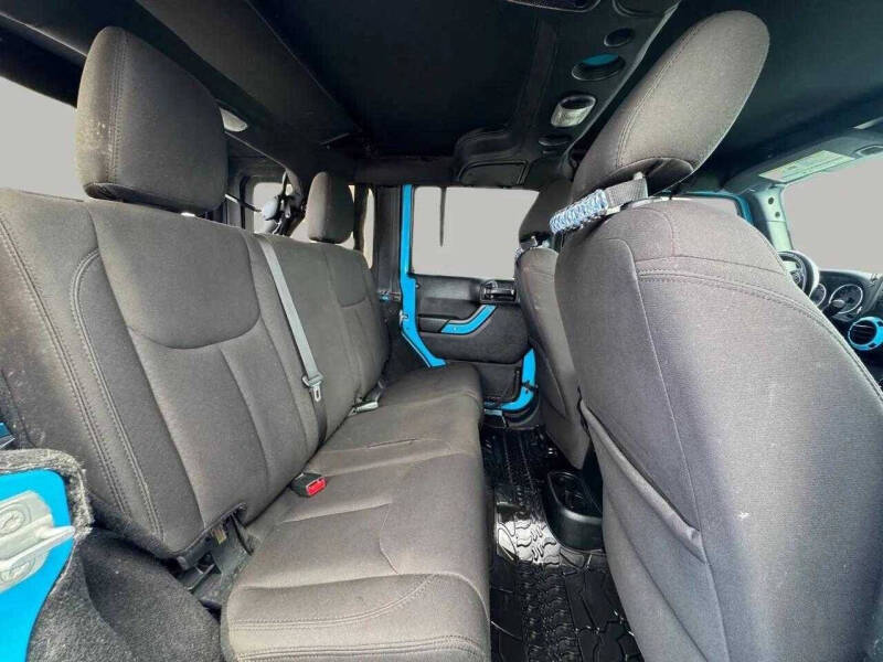 2017 Jeep Wrangler Unlimited Sport