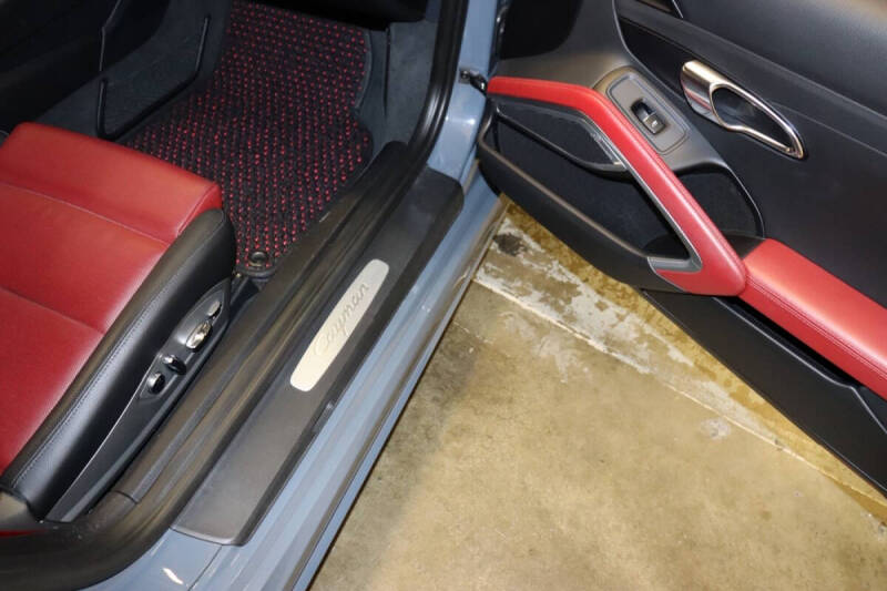 2018 Porsche 718 Cayman