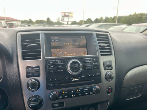 2015 Nissan Armada SV