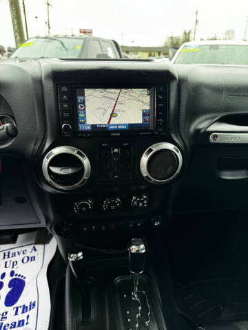 2012 Jeep Wrangler Unlimited Sahara