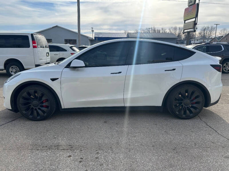 2023 Tesla Model Y Performance