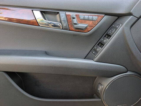 2009 Mercedes-Benz C-Class