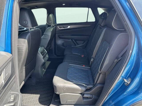 2024 Volkswagen Atlas Cross Sport SEL Premium R-Line 4Motion